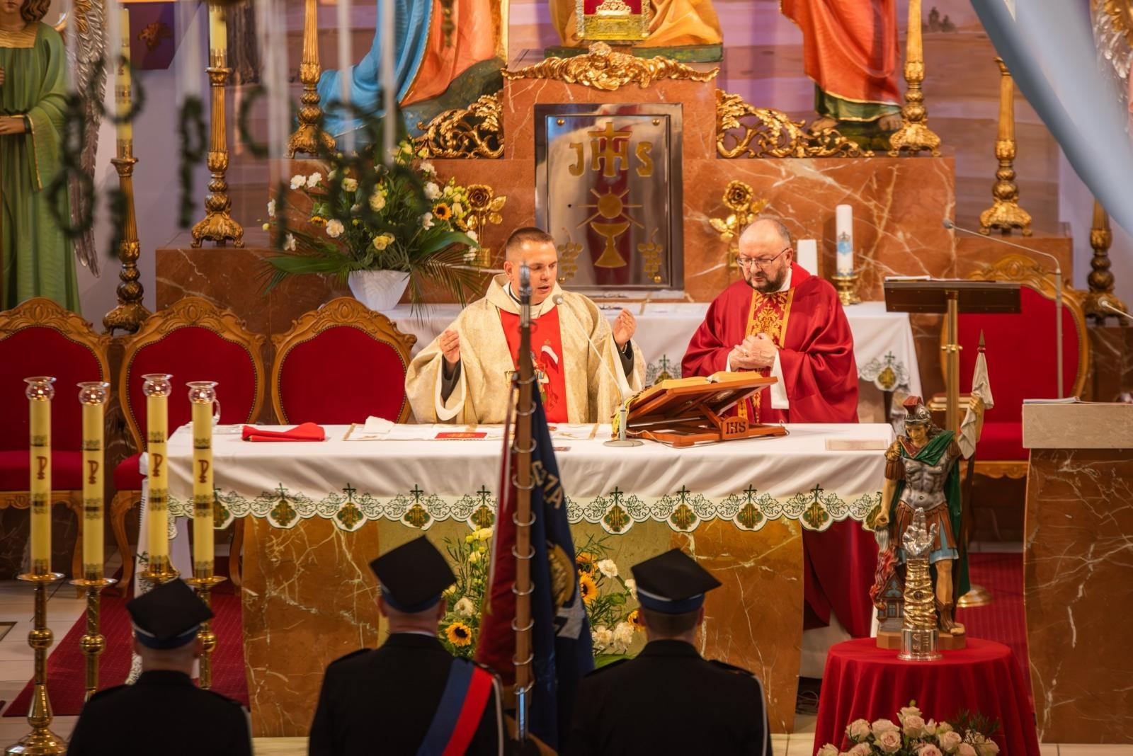 Zdjęcie w galerii na portalu naszwodzislaw.com: Jubileusz 90-lecia OSP Zawada. Strażacka tradycja i wspólne świętowanie [FOTO] wiadomości z regionu