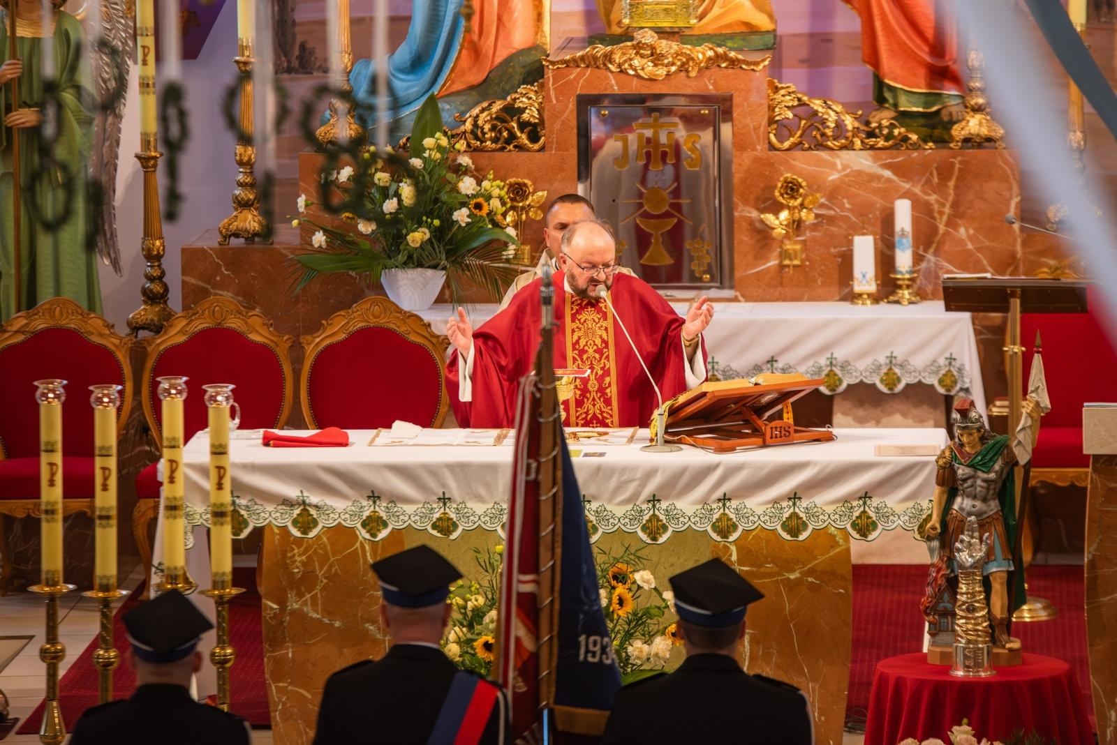 Zdjęcie w galerii na portalu naszwodzislaw.com: Jubileusz 90-lecia OSP Zawada. Strażacka tradycja i wspólne świętowanie [FOTO] wiadomości z regionu