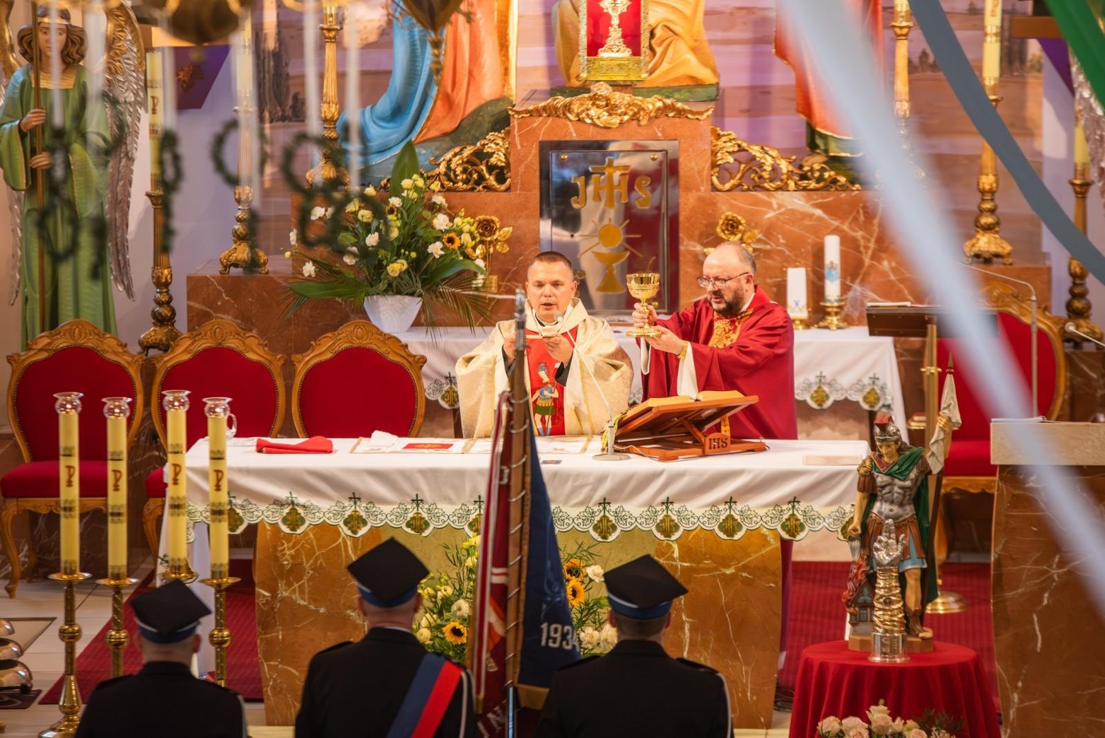 Zdjęcie w galerii na portalu naszwodzislaw.com: Jubileusz 90-lecia OSP Zawada. Strażacka tradycja i wspólne świętowanie [FOTO] wiadomości z regionu