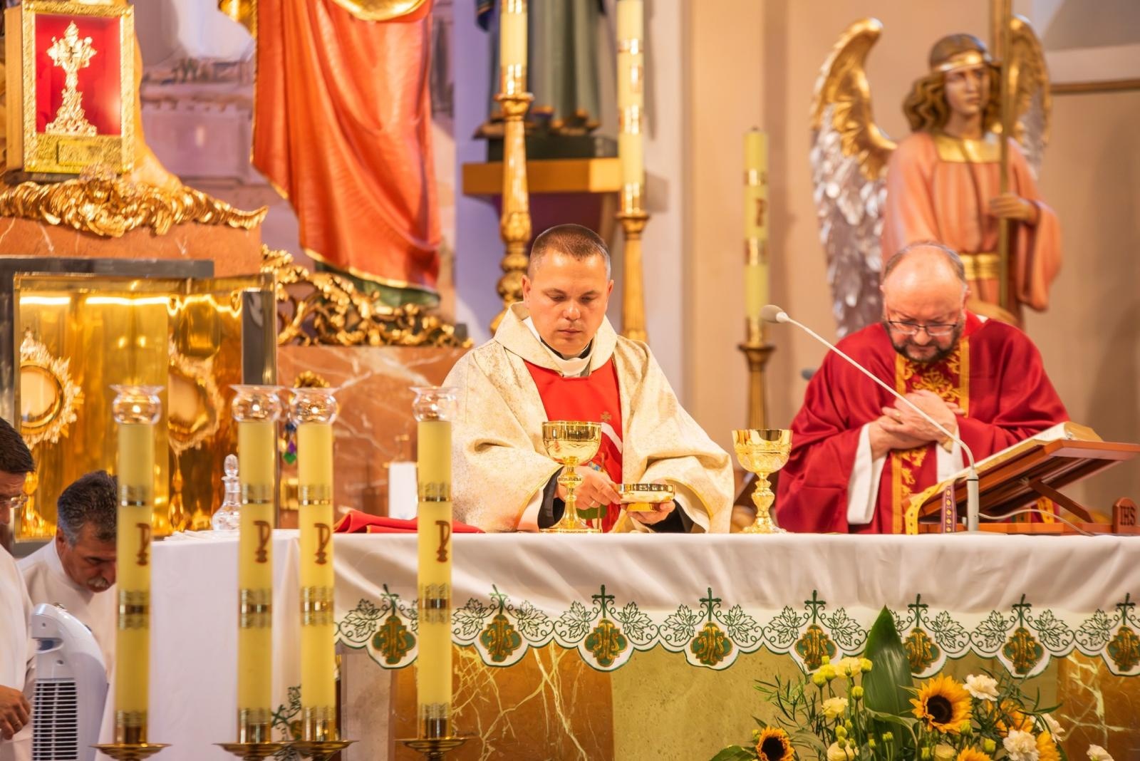 Zdjęcie w galerii na portalu naszwodzislaw.com: Jubileusz 90-lecia OSP Zawada. Strażacka tradycja i wspólne świętowanie [FOTO] wiadomości z regionu