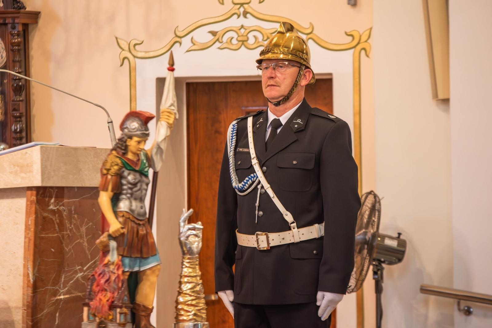 Zdjęcie w galerii na portalu naszwodzislaw.com: Jubileusz 90-lecia OSP Zawada. Strażacka tradycja i wspólne świętowanie [FOTO] wiadomości z regionu