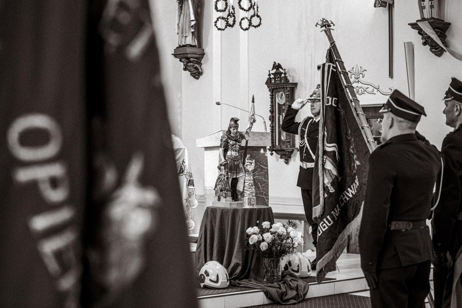 Zdjęcie w galerii na portalu naszwodzislaw.com: Jubileusz 90-lecia OSP Zawada. Strażacka tradycja i wspólne świętowanie [FOTO] wiadomości z regionu