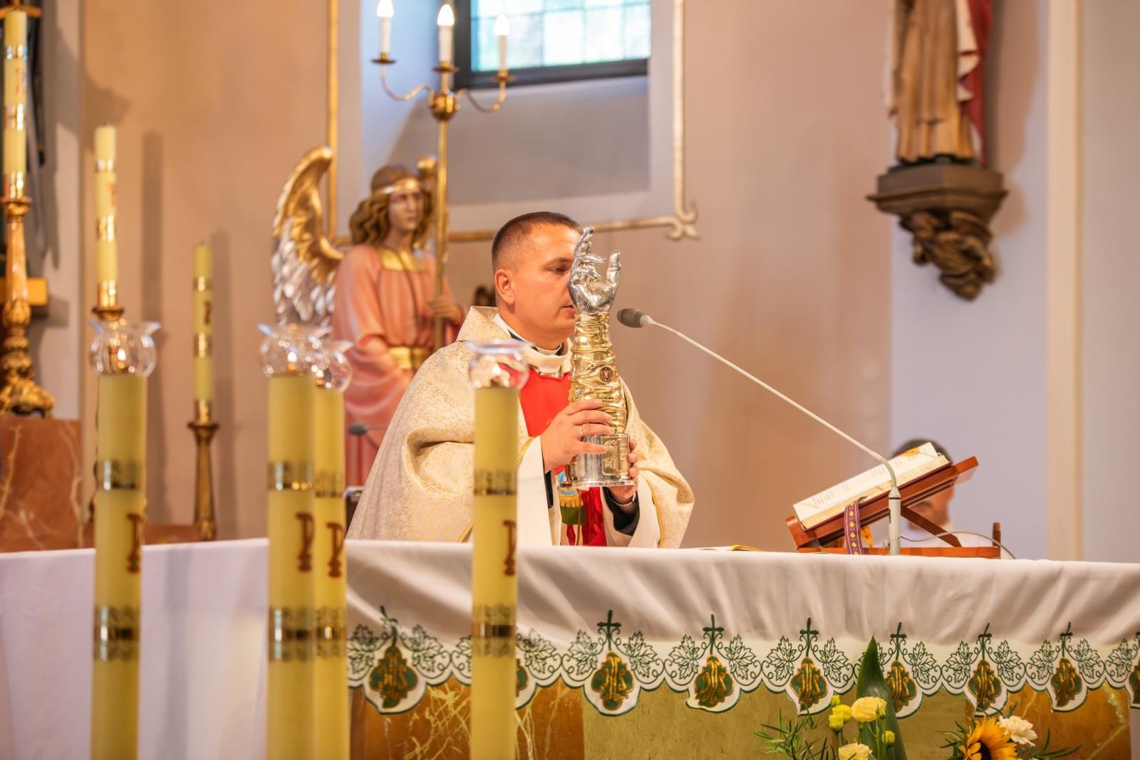 Zdjęcie w galerii na portalu naszwodzislaw.com: Jubileusz 90-lecia OSP Zawada. Strażacka tradycja i wspólne świętowanie [FOTO] wiadomości z regionu