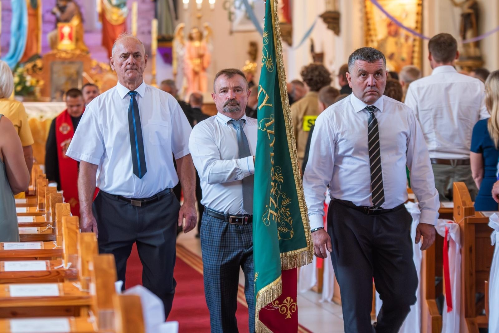 Zdjęcie w galerii na portalu naszwodzislaw.com: Jubileusz 90-lecia OSP Zawada. Strażacka tradycja i wspólne świętowanie [FOTO] wiadomości z regionu