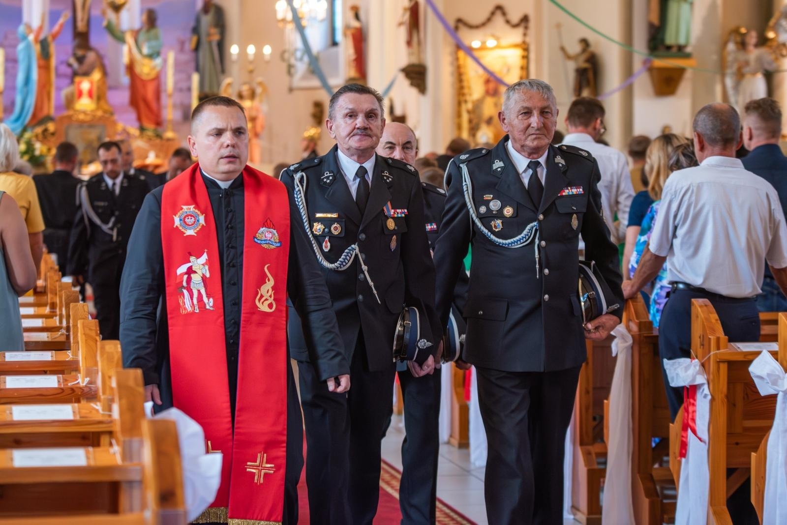 Zdjęcie w galerii na portalu naszwodzislaw.com: Jubileusz 90-lecia OSP Zawada. Strażacka tradycja i wspólne świętowanie [FOTO] wiadomości z regionu