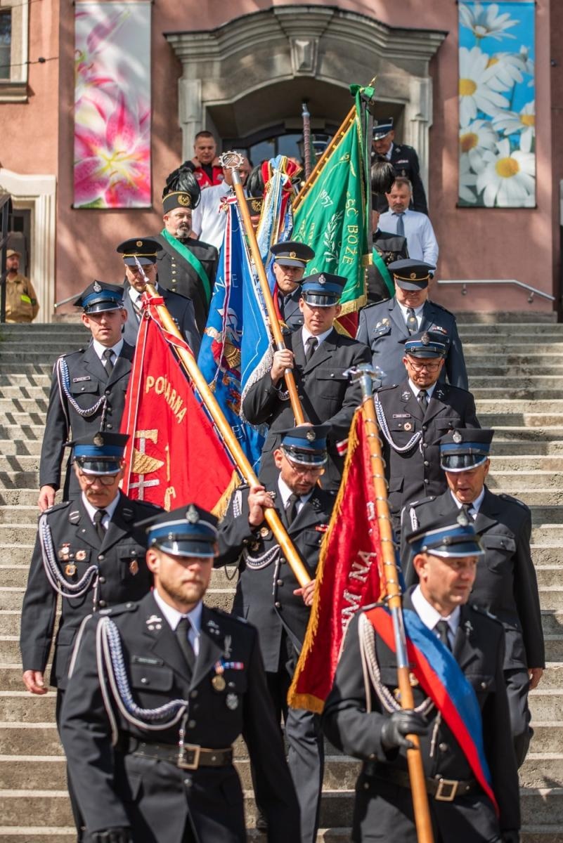 Zdjęcie w galerii na portalu naszwodzislaw.com: Jubileusz 90-lecia OSP Zawada. Strażacka tradycja i wspólne świętowanie [FOTO] wiadomości z regionu