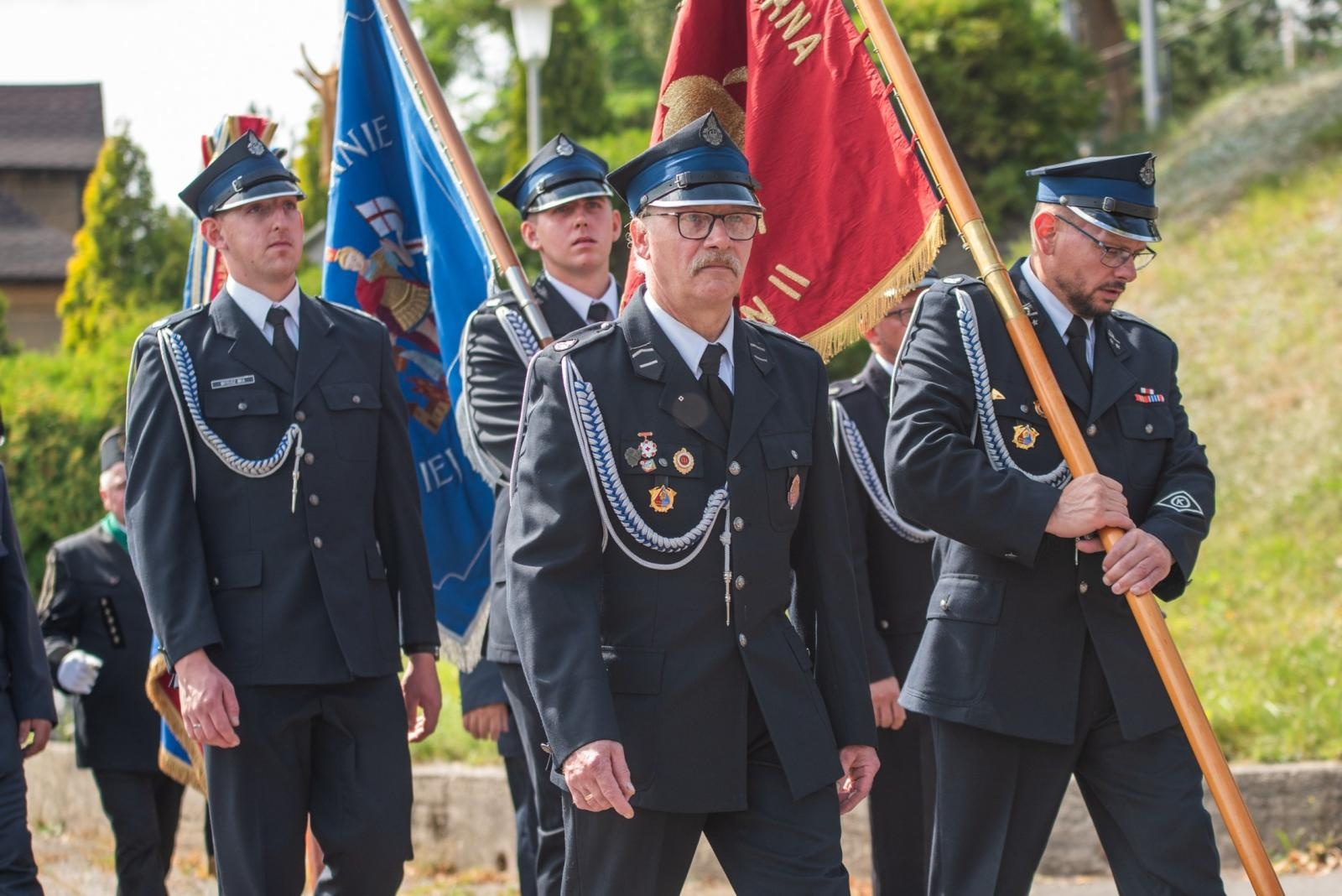 Zdjęcie w galerii na portalu naszwodzislaw.com: Jubileusz 90-lecia OSP Zawada. Strażacka tradycja i wspólne świętowanie [FOTO] wiadomości z regionu