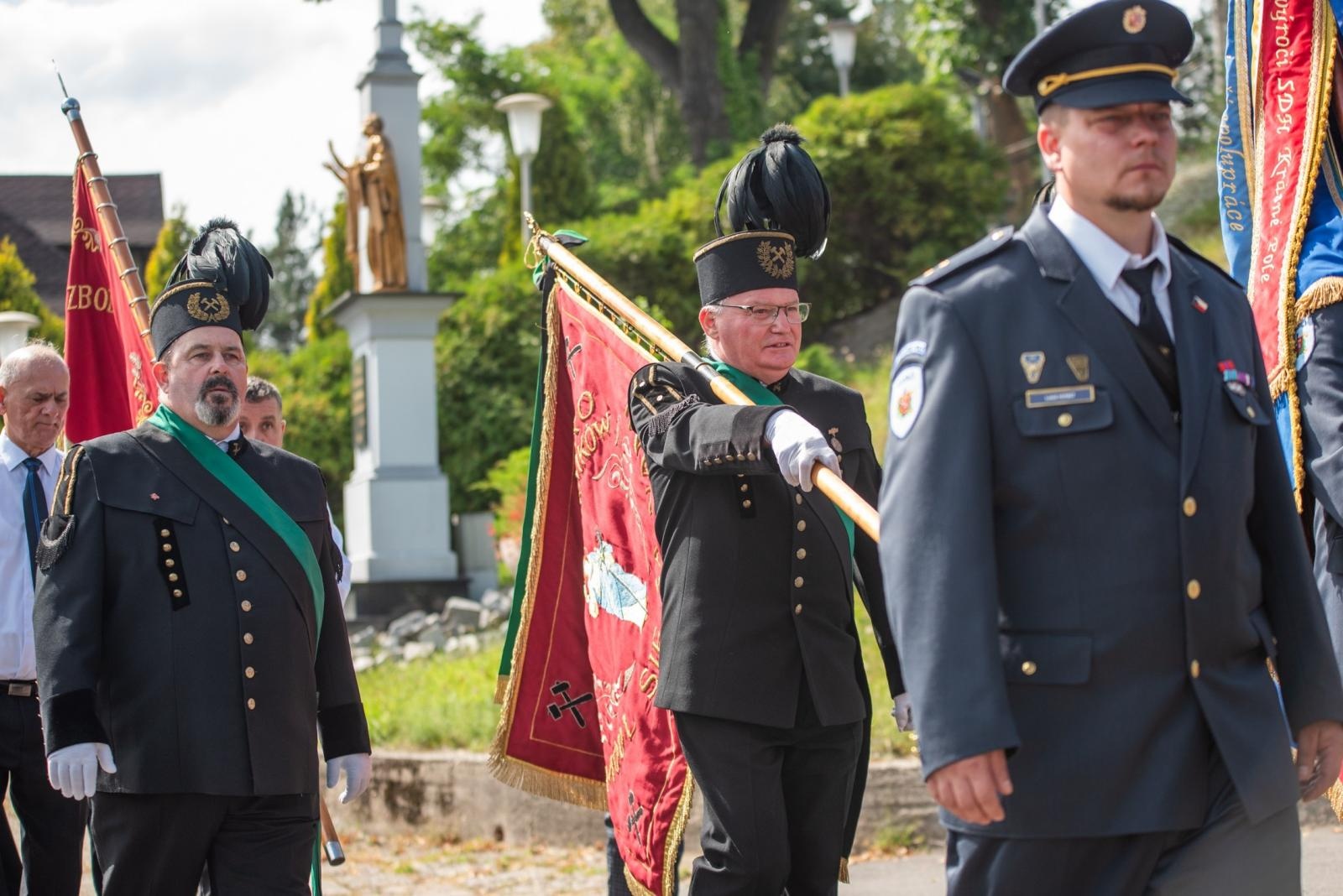 Zdjęcie w galerii na portalu naszwodzislaw.com: Jubileusz 90-lecia OSP Zawada. Strażacka tradycja i wspólne świętowanie [FOTO] wiadomości z regionu