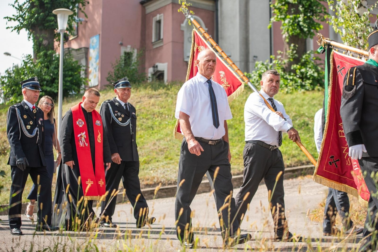 Zdjęcie w galerii na portalu naszwodzislaw.com: Jubileusz 90-lecia OSP Zawada. Strażacka tradycja i wspólne świętowanie [FOTO] wiadomości z regionu