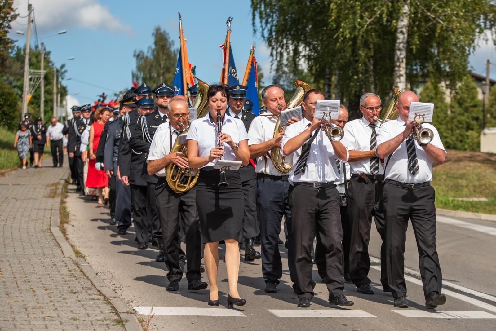 Zdjęcie w galerii na portalu naszwodzislaw.com: Jubileusz 90-lecia OSP Zawada. Strażacka tradycja i wspólne świętowanie [FOTO] wiadomości z regionu