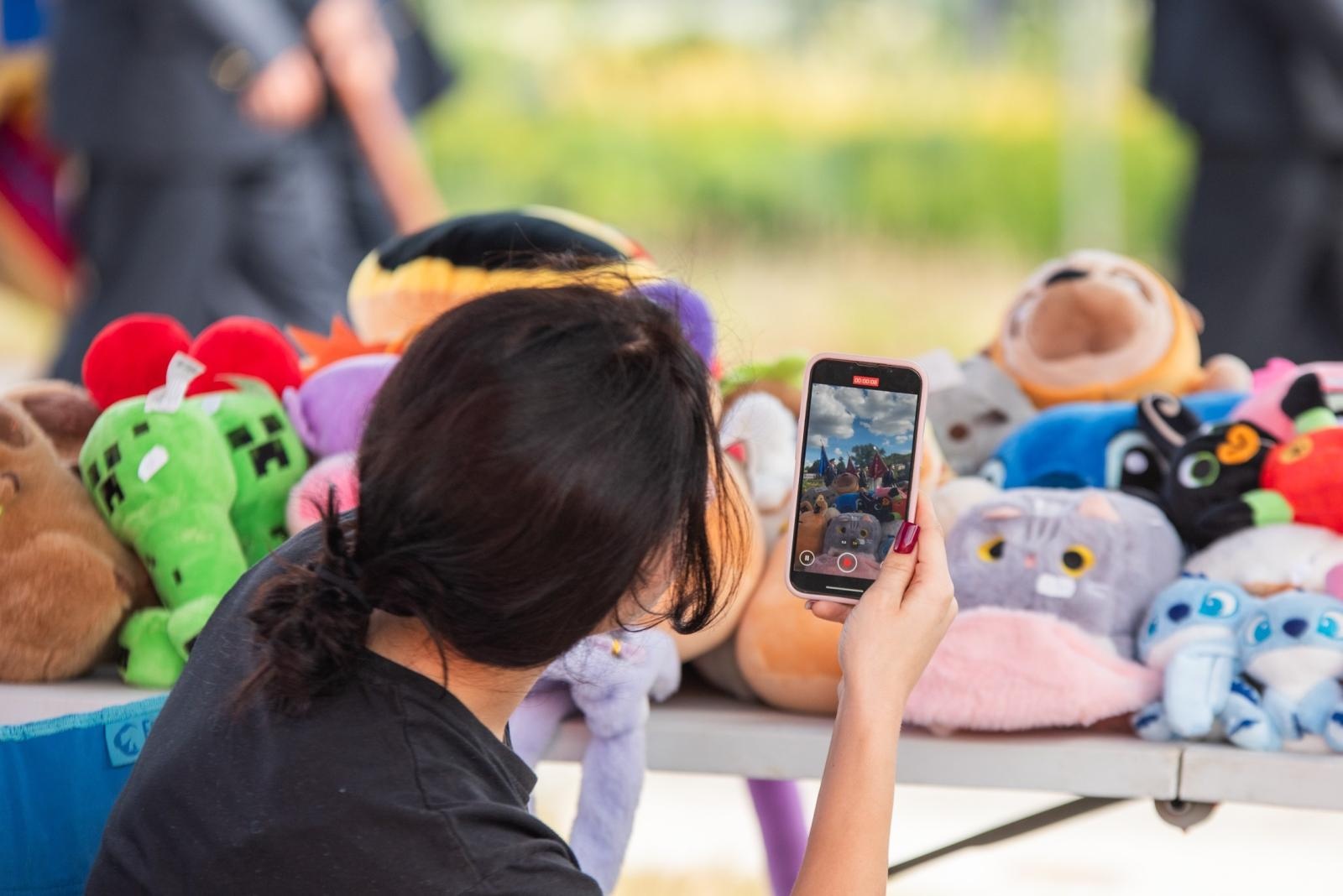 Zdjęcie w galerii na portalu naszwodzislaw.com: Jubileusz 90-lecia OSP Zawada. Strażacka tradycja i wspólne świętowanie [FOTO] wiadomości z regionu