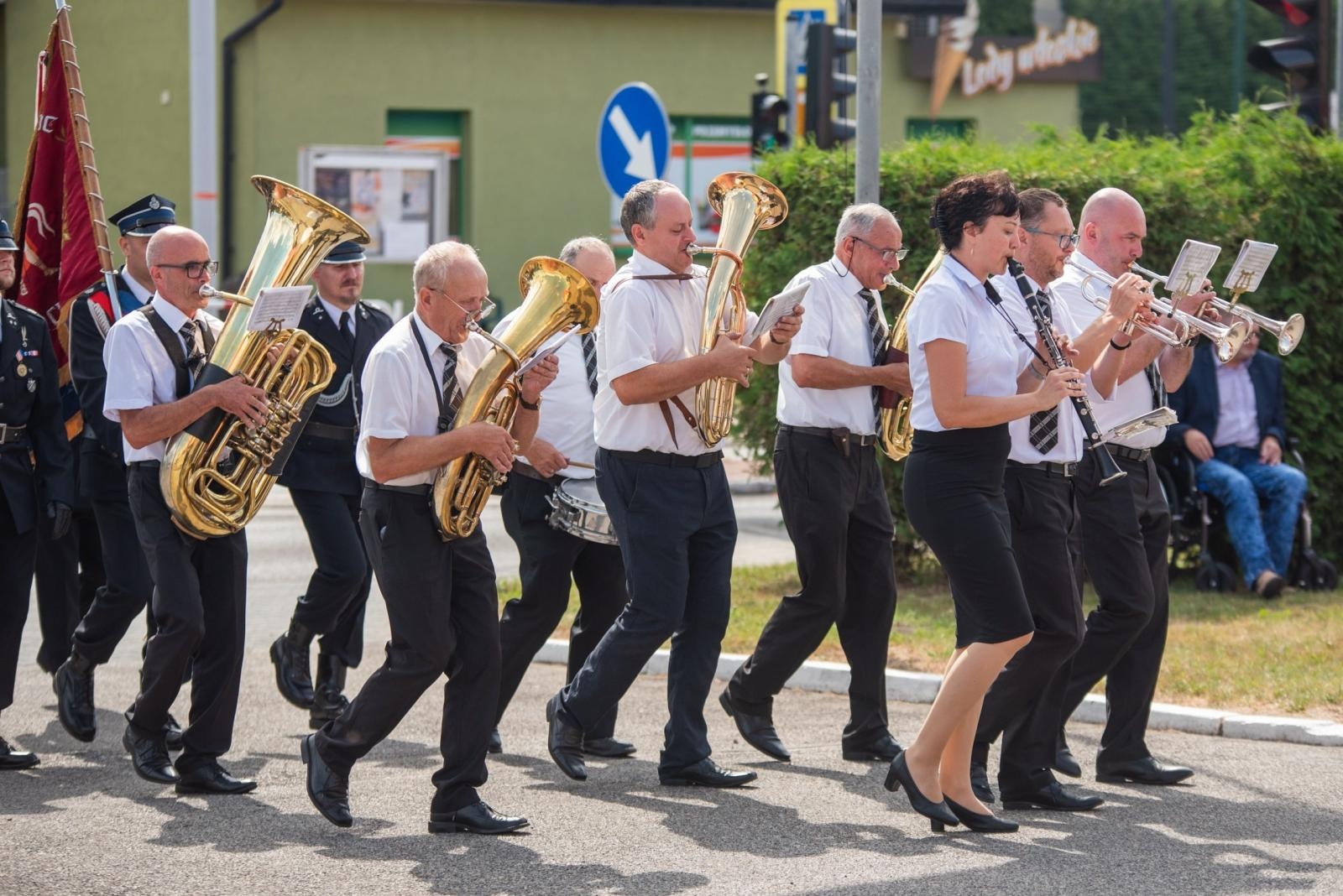 Zdjęcie w galerii na portalu naszwodzislaw.com: Jubileusz 90-lecia OSP Zawada. Strażacka tradycja i wspólne świętowanie [FOTO] wiadomości z regionu