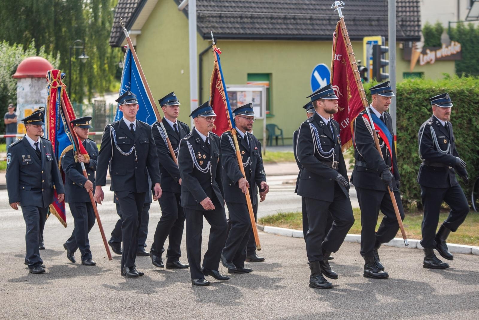 Zdjęcie w galerii na portalu naszwodzislaw.com: Jubileusz 90-lecia OSP Zawada. Strażacka tradycja i wspólne świętowanie [FOTO] wiadomości z regionu
