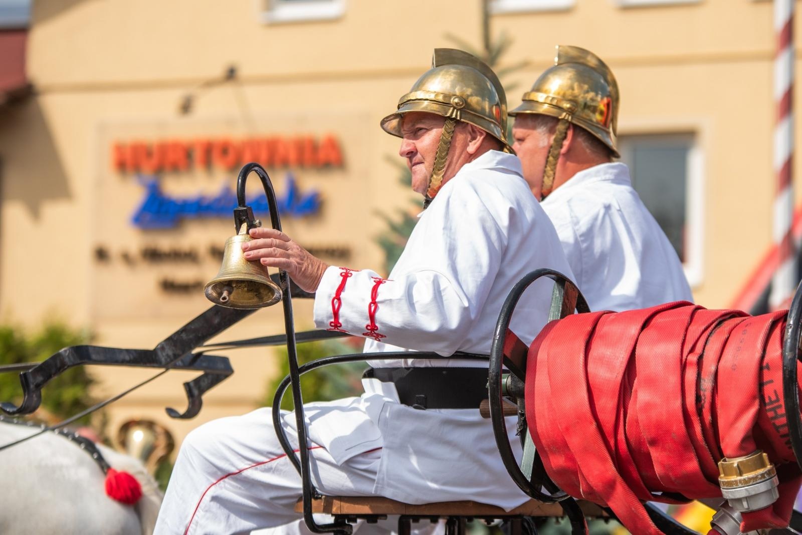 Zdjęcie w galerii na portalu naszwodzislaw.com: Jubileusz 90-lecia OSP Zawada. Strażacka tradycja i wspólne świętowanie [FOTO] wiadomości z regionu