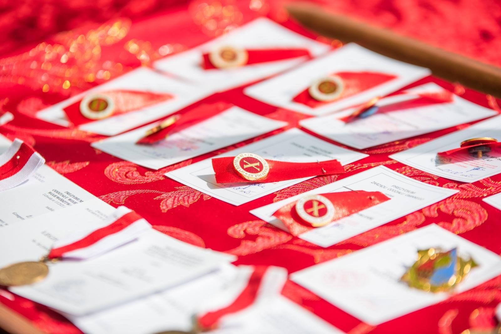 Zdjęcie w galerii na portalu naszwodzislaw.com: Jubileusz 90-lecia OSP Zawada. Strażacka tradycja i wspólne świętowanie [FOTO] wiadomości z regionu