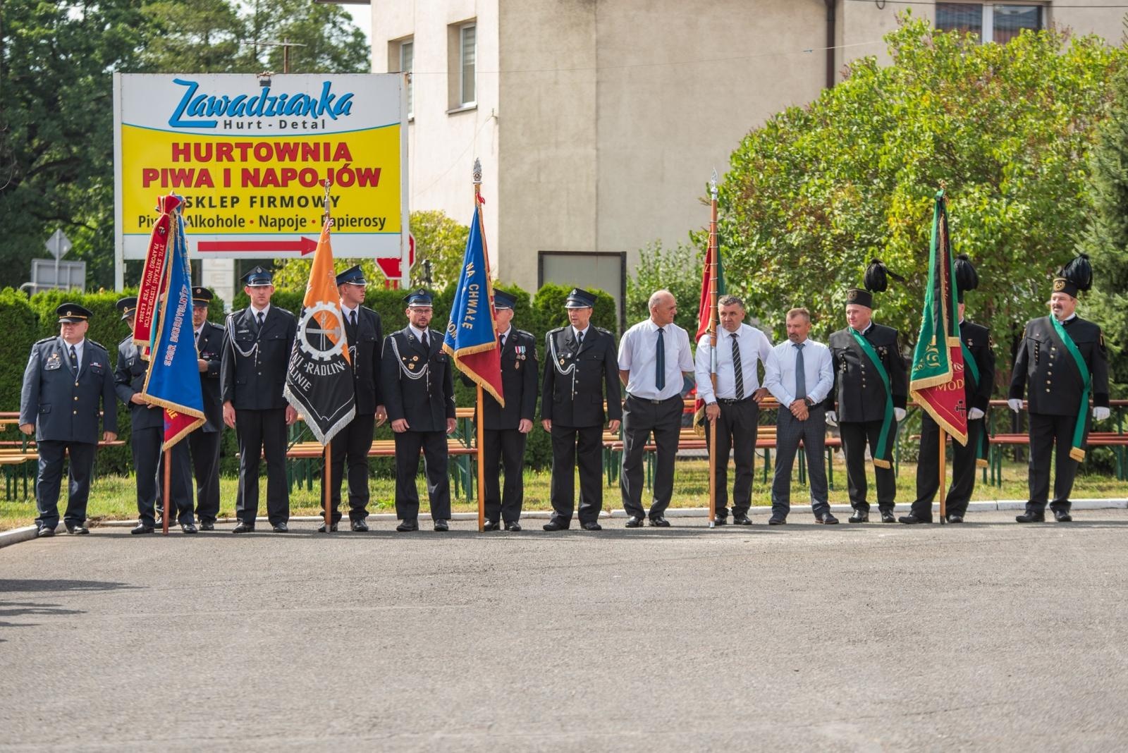 Zdjęcie w galerii na portalu naszwodzislaw.com: Jubileusz 90-lecia OSP Zawada. Strażacka tradycja i wspólne świętowanie [FOTO] wiadomości z regionu