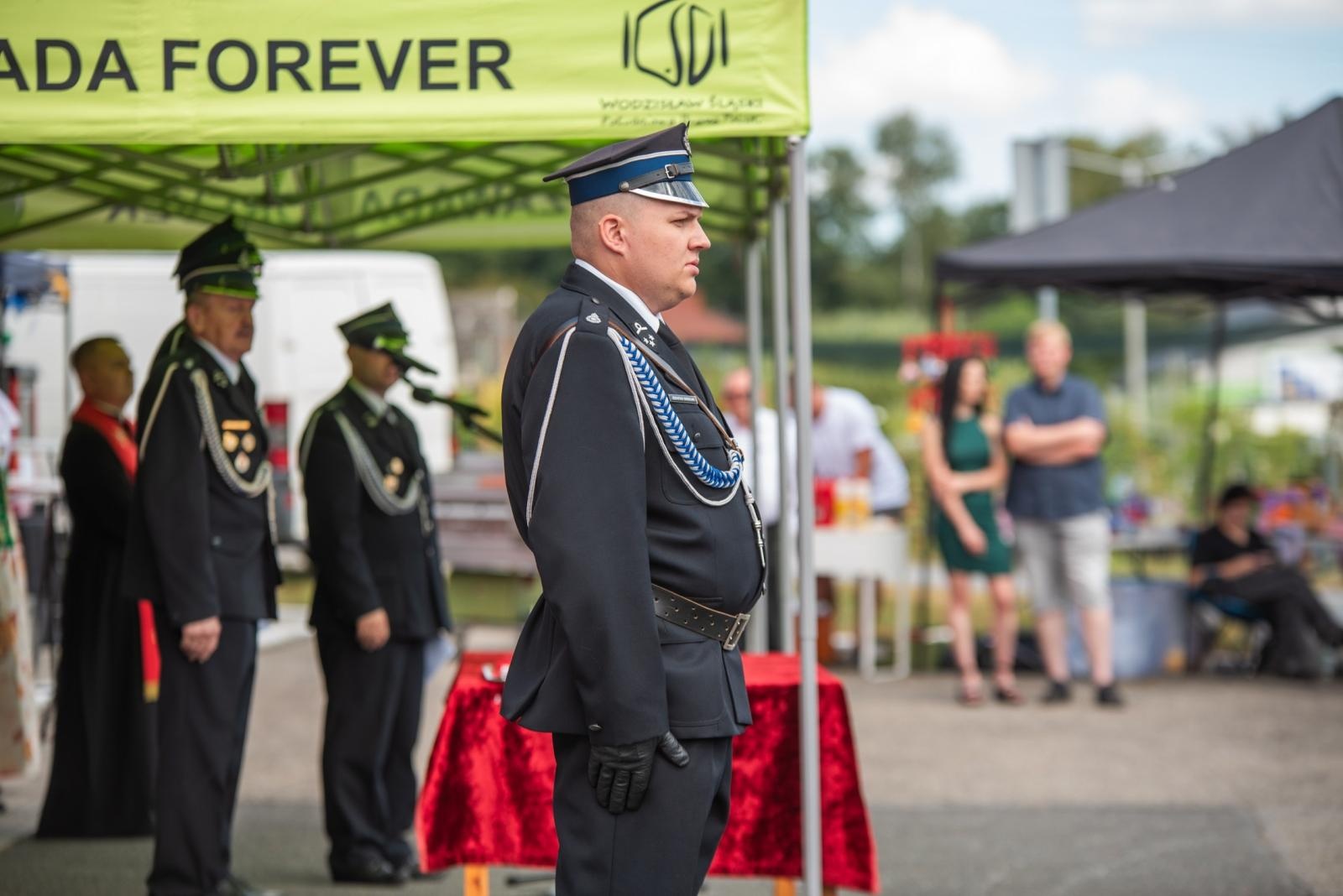 Zdjęcie w galerii na portalu naszwodzislaw.com: Jubileusz 90-lecia OSP Zawada. Strażacka tradycja i wspólne świętowanie [FOTO] wiadomości z regionu