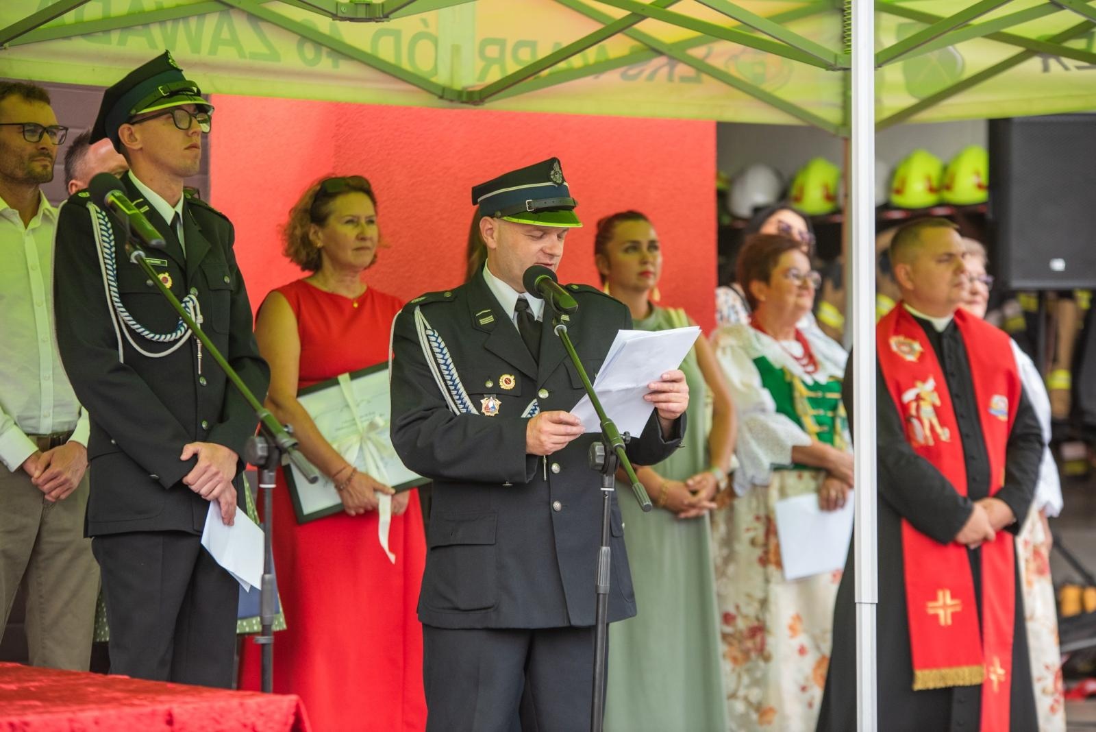 Zdjęcie w galerii na portalu naszwodzislaw.com: Jubileusz 90-lecia OSP Zawada. Strażacka tradycja i wspólne świętowanie [FOTO] wiadomości z regionu
