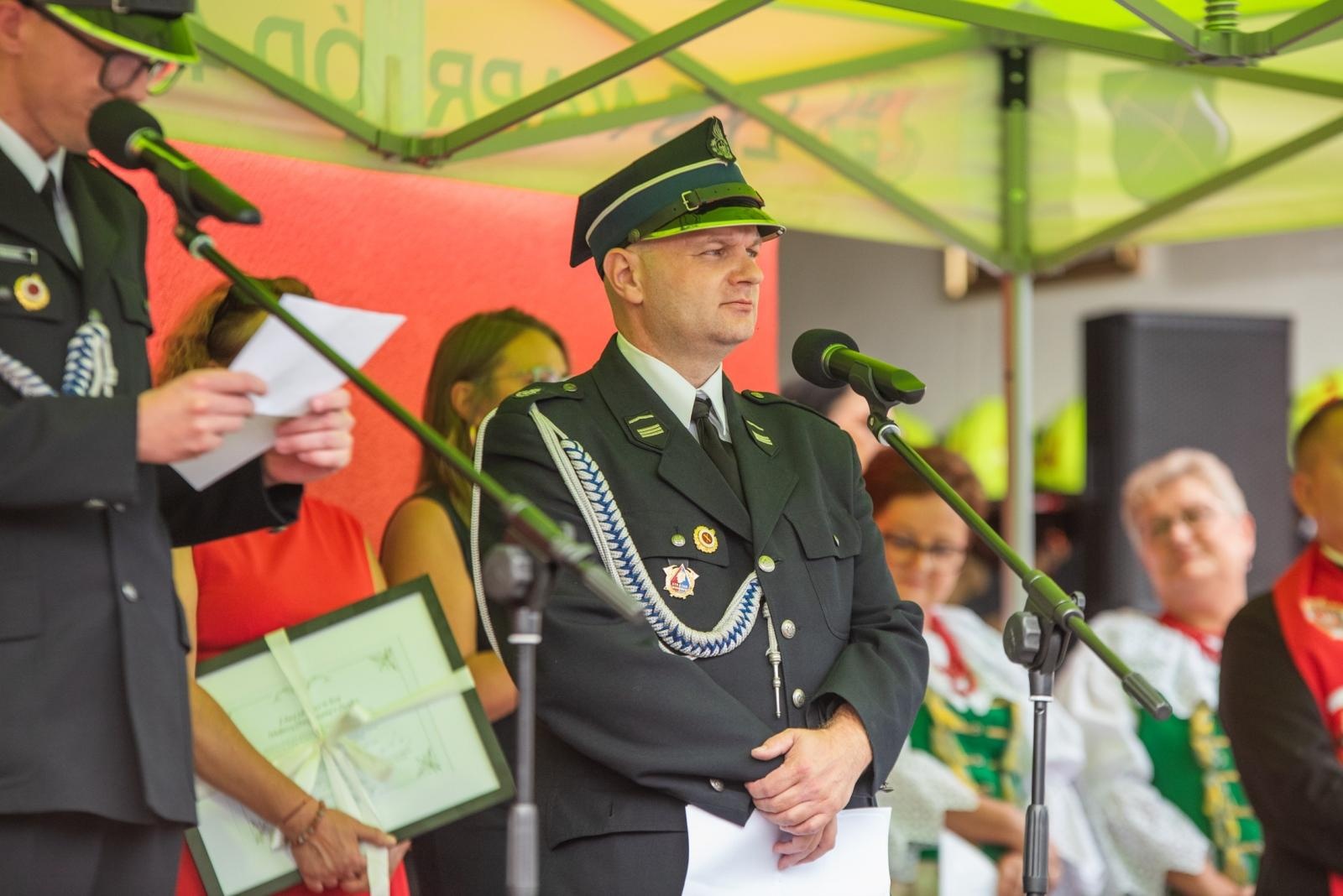 Zdjęcie w galerii na portalu naszwodzislaw.com: Jubileusz 90-lecia OSP Zawada. Strażacka tradycja i wspólne świętowanie [FOTO] wiadomości z regionu