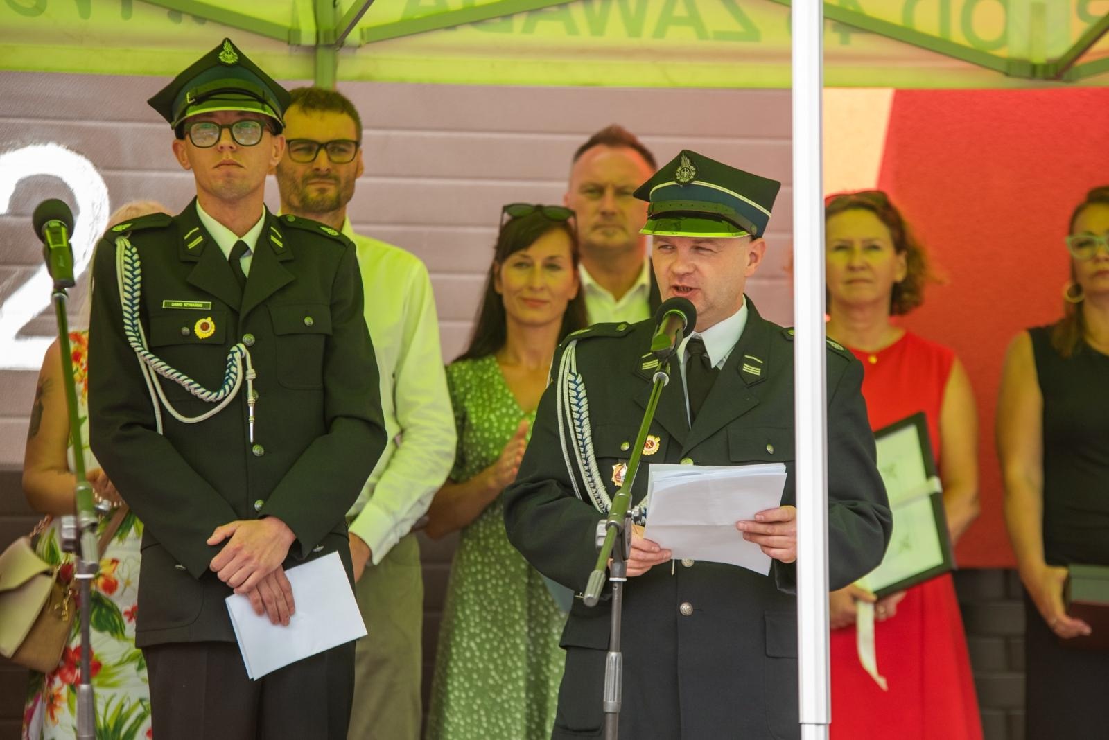 Zdjęcie w galerii na portalu naszwodzislaw.com: Jubileusz 90-lecia OSP Zawada. Strażacka tradycja i wspólne świętowanie [FOTO] wiadomości z regionu