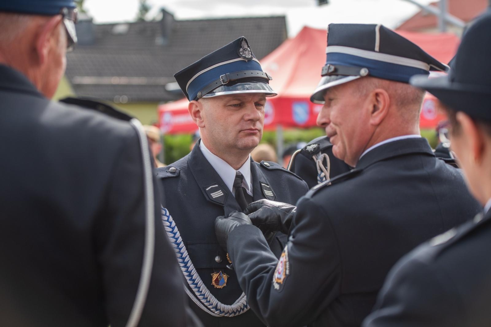 Zdjęcie w galerii na portalu naszwodzislaw.com: Jubileusz 90-lecia OSP Zawada. Strażacka tradycja i wspólne świętowanie [FOTO] wiadomości z regionu