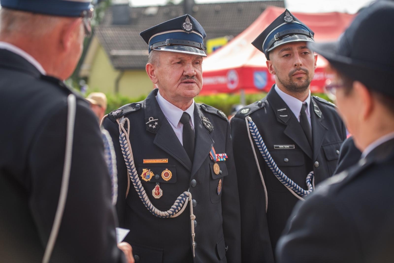 Zdjęcie w galerii na portalu naszwodzislaw.com: Jubileusz 90-lecia OSP Zawada. Strażacka tradycja i wspólne świętowanie [FOTO] wiadomości z regionu