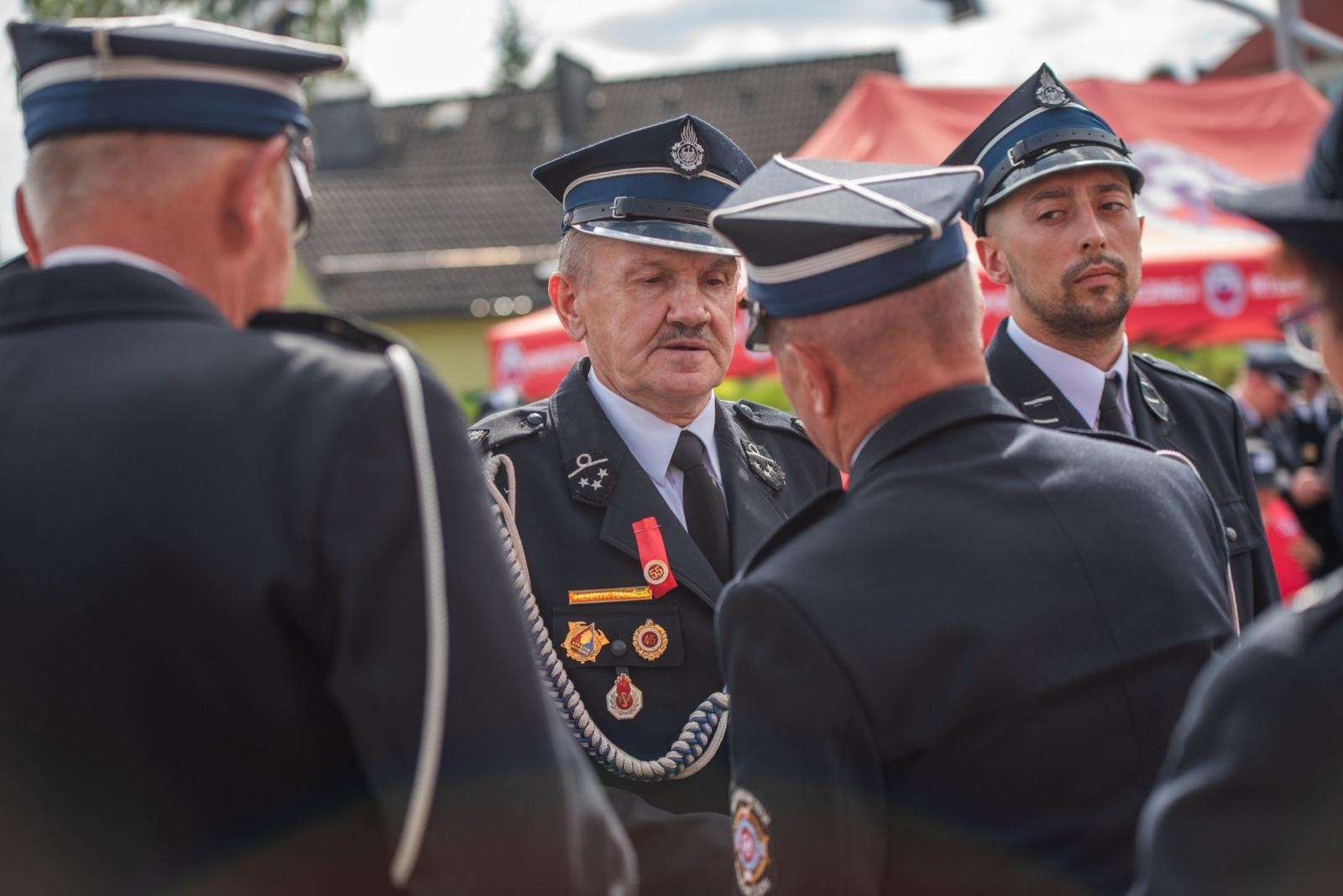 Zdjęcie w galerii na portalu naszwodzislaw.com: Jubileusz 90-lecia OSP Zawada. Strażacka tradycja i wspólne świętowanie [FOTO] wiadomości z regionu