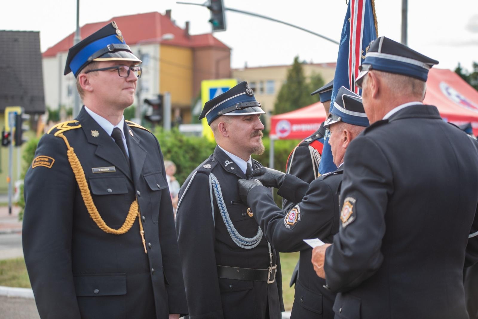 Zdjęcie w galerii na portalu naszwodzislaw.com: Jubileusz 90-lecia OSP Zawada. Strażacka tradycja i wspólne świętowanie [FOTO] wiadomości z regionu