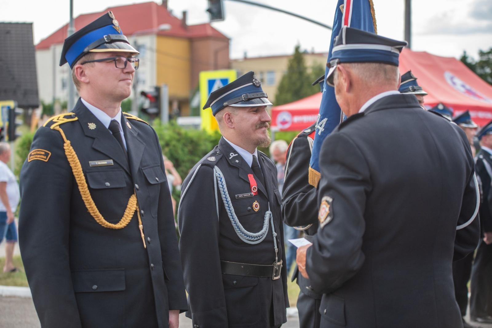 Zdjęcie w galerii na portalu naszwodzislaw.com: Jubileusz 90-lecia OSP Zawada. Strażacka tradycja i wspólne świętowanie [FOTO] wiadomości z regionu