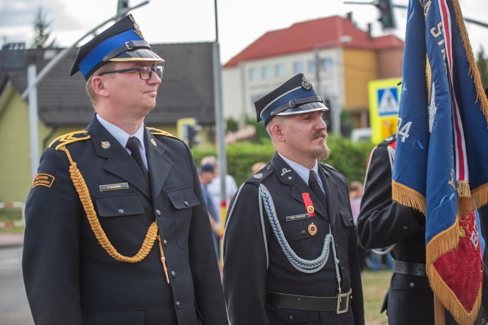 Zdjęcie w galerii na portalu naszwodzislaw.com: Jubileusz 90-lecia OSP Zawada. Strażacka tradycja i wspólne świętowanie [FOTO] wiadomości z regionu