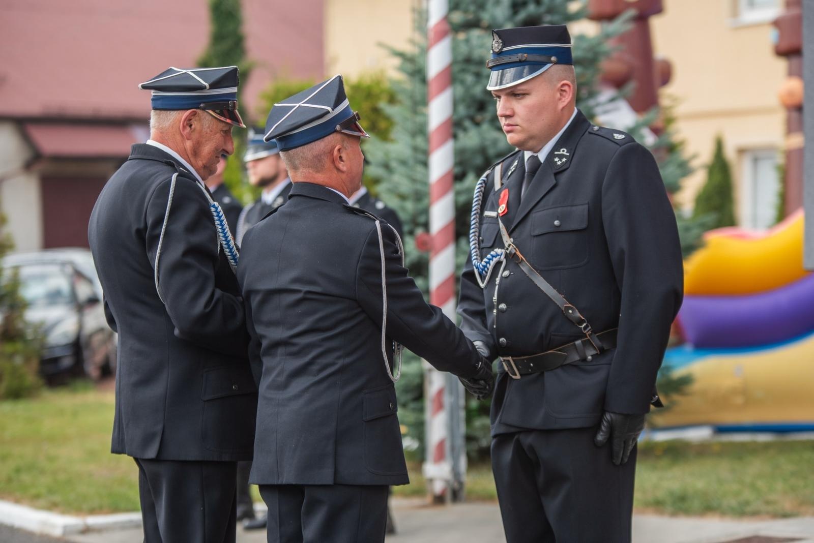 Zdjęcie w galerii na portalu naszwodzislaw.com: Jubileusz 90-lecia OSP Zawada. Strażacka tradycja i wspólne świętowanie [FOTO] wiadomości z regionu