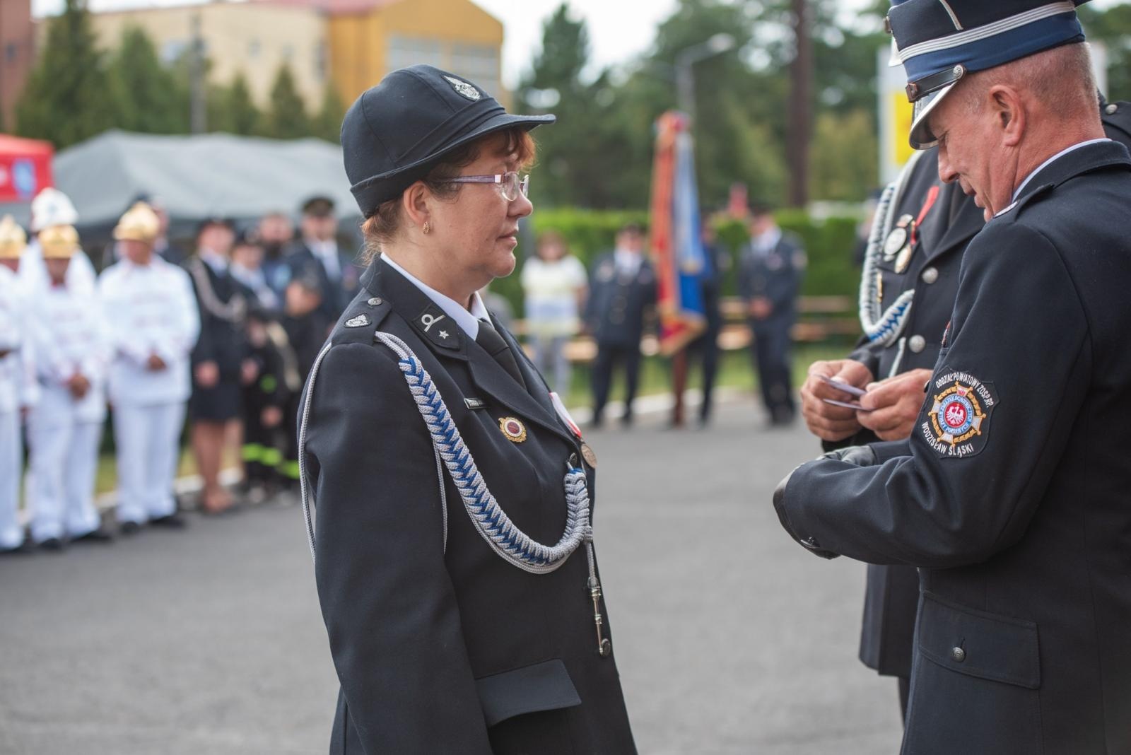 Zdjęcie w galerii na portalu naszwodzislaw.com: Jubileusz 90-lecia OSP Zawada. Strażacka tradycja i wspólne świętowanie [FOTO] wiadomości z regionu