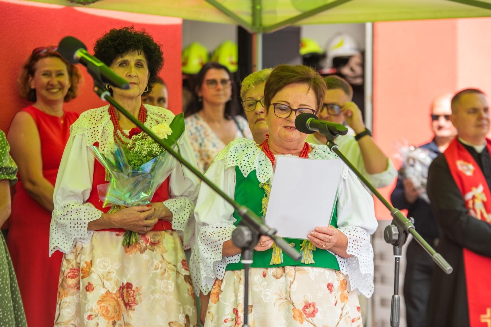 Zdjęcie w galerii na portalu naszwodzislaw.com: Jubileusz 90-lecia OSP Zawada. Strażacka tradycja i wspólne świętowanie [FOTO] wiadomości z regionu