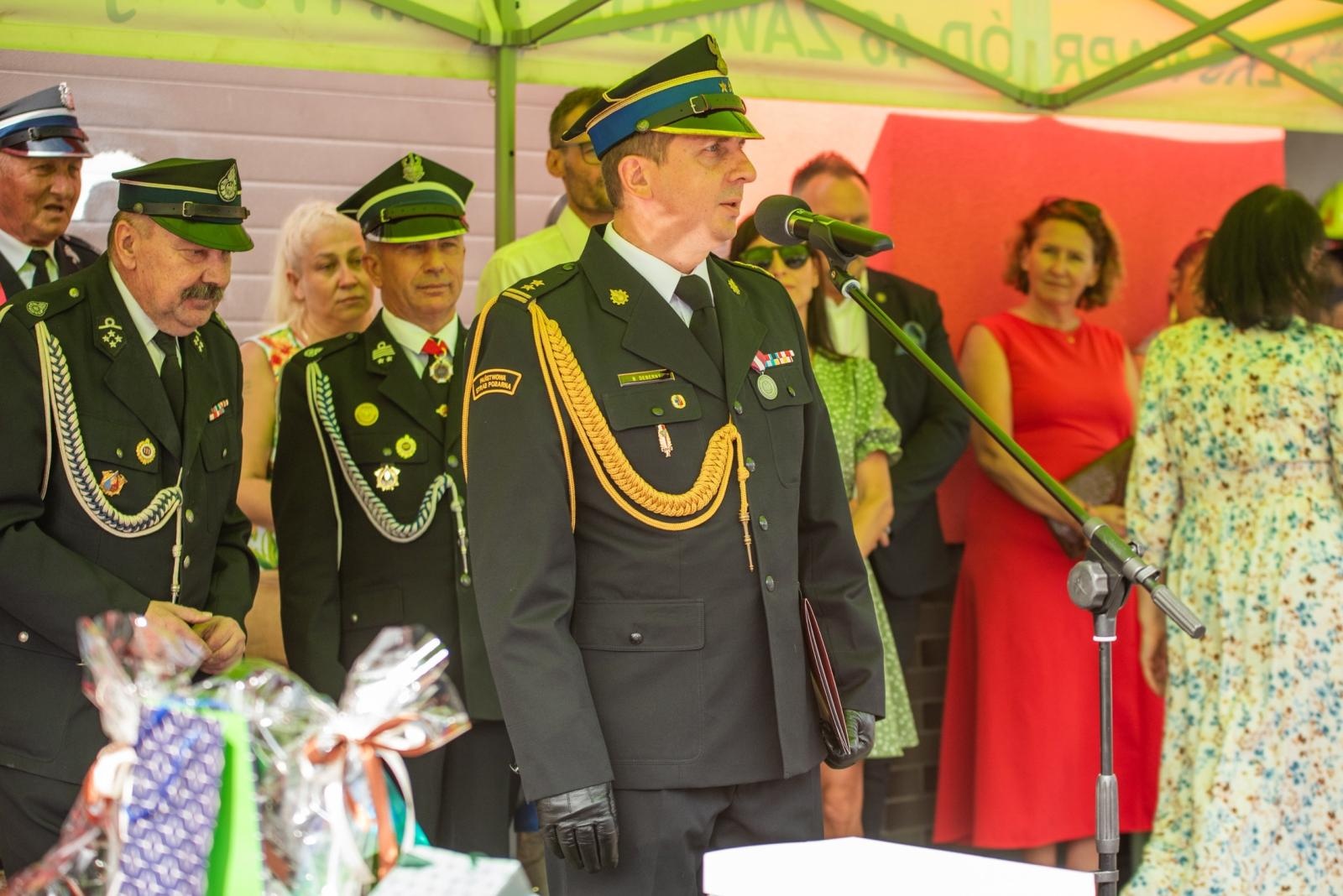 Zdjęcie w galerii na portalu naszwodzislaw.com: Jubileusz 90-lecia OSP Zawada. Strażacka tradycja i wspólne świętowanie [FOTO] wiadomości z regionu