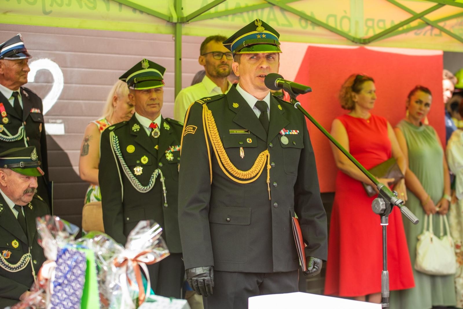 Zdjęcie w galerii na portalu naszwodzislaw.com: Jubileusz 90-lecia OSP Zawada. Strażacka tradycja i wspólne świętowanie [FOTO] wiadomości z regionu