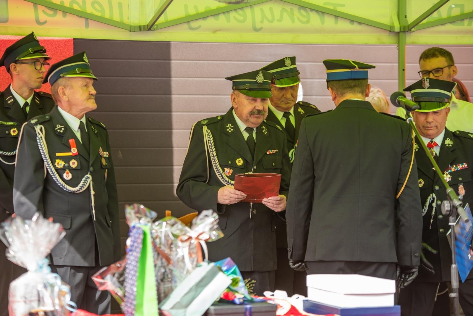 Zdjęcie w galerii na portalu naszwodzislaw.com: Jubileusz 90-lecia OSP Zawada. Strażacka tradycja i wspólne świętowanie [FOTO] wiadomości z regionu