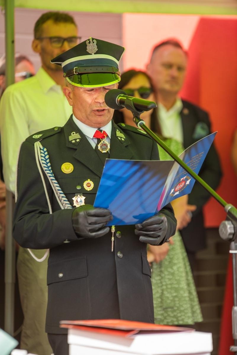 Zdjęcie w galerii na portalu naszwodzislaw.com: Jubileusz 90-lecia OSP Zawada. Strażacka tradycja i wspólne świętowanie [FOTO] wiadomości z regionu