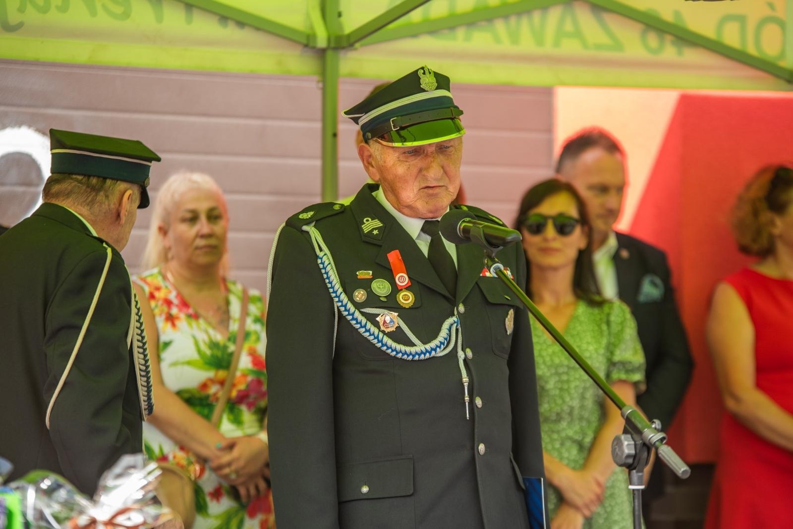 Zdjęcie w galerii na portalu naszwodzislaw.com: Jubileusz 90-lecia OSP Zawada. Strażacka tradycja i wspólne świętowanie [FOTO] wiadomości z regionu