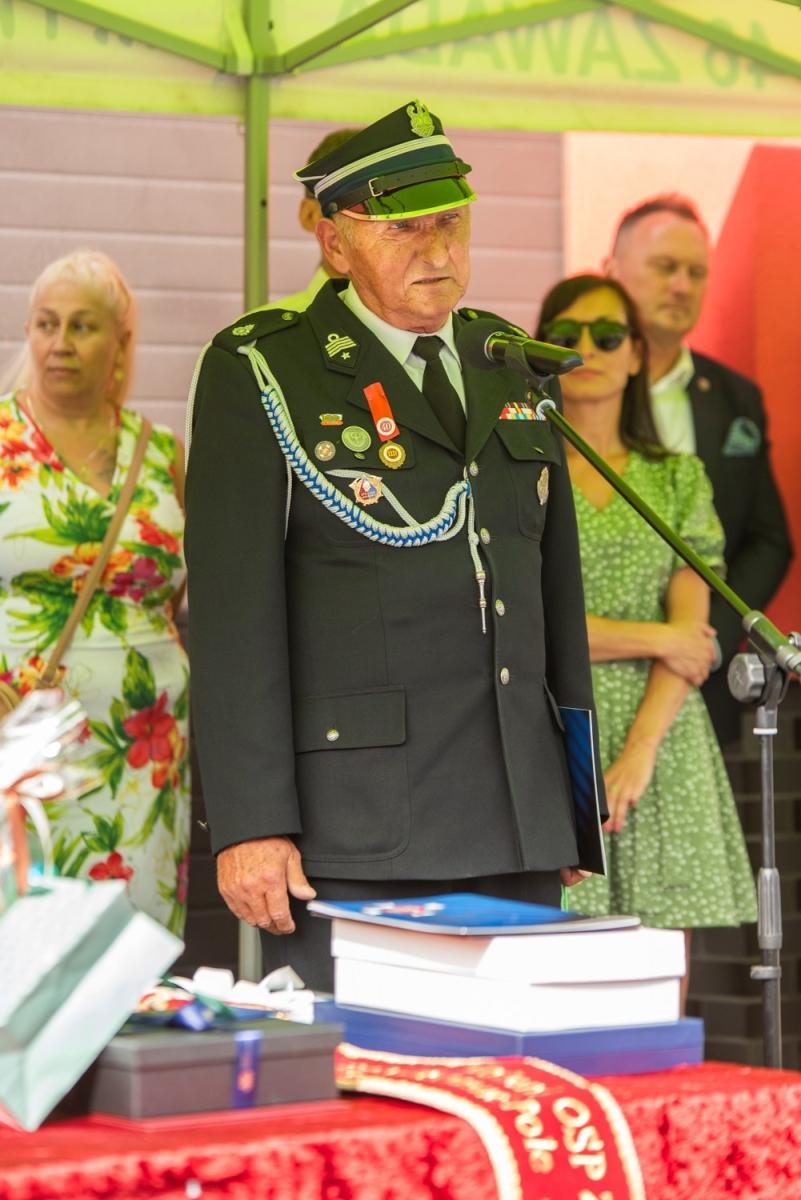 Zdjęcie w galerii na portalu naszwodzislaw.com: Jubileusz 90-lecia OSP Zawada. Strażacka tradycja i wspólne świętowanie [FOTO] wiadomości z regionu