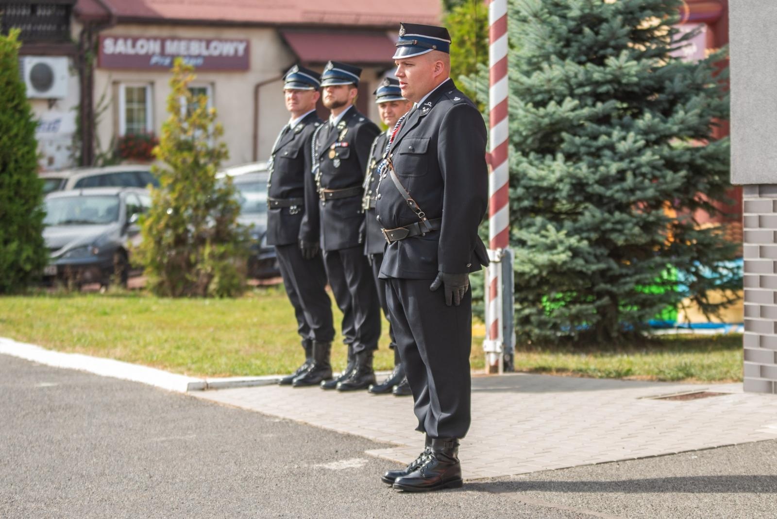 Zdjęcie w galerii na portalu naszwodzislaw.com: Jubileusz 90-lecia OSP Zawada. Strażacka tradycja i wspólne świętowanie [FOTO] wiadomości z regionu