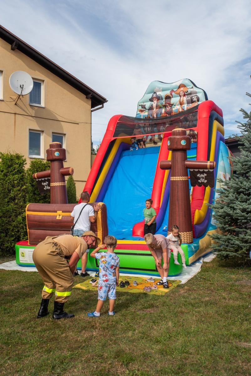 Zdjęcie w galerii na portalu naszwodzislaw.com: Jubileusz 90-lecia OSP Zawada. Strażacka tradycja i wspólne świętowanie [FOTO] wiadomości z regionu