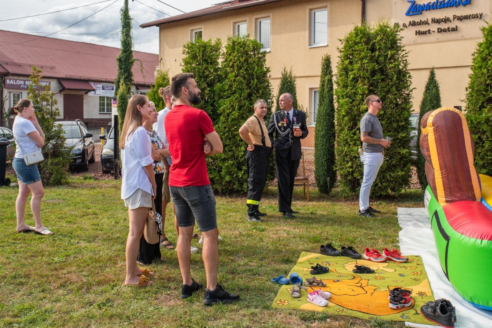 Zdjęcie w galerii na portalu naszwodzislaw.com: Jubileusz 90-lecia OSP Zawada. Strażacka tradycja i wspólne świętowanie [FOTO] wiadomości z regionu