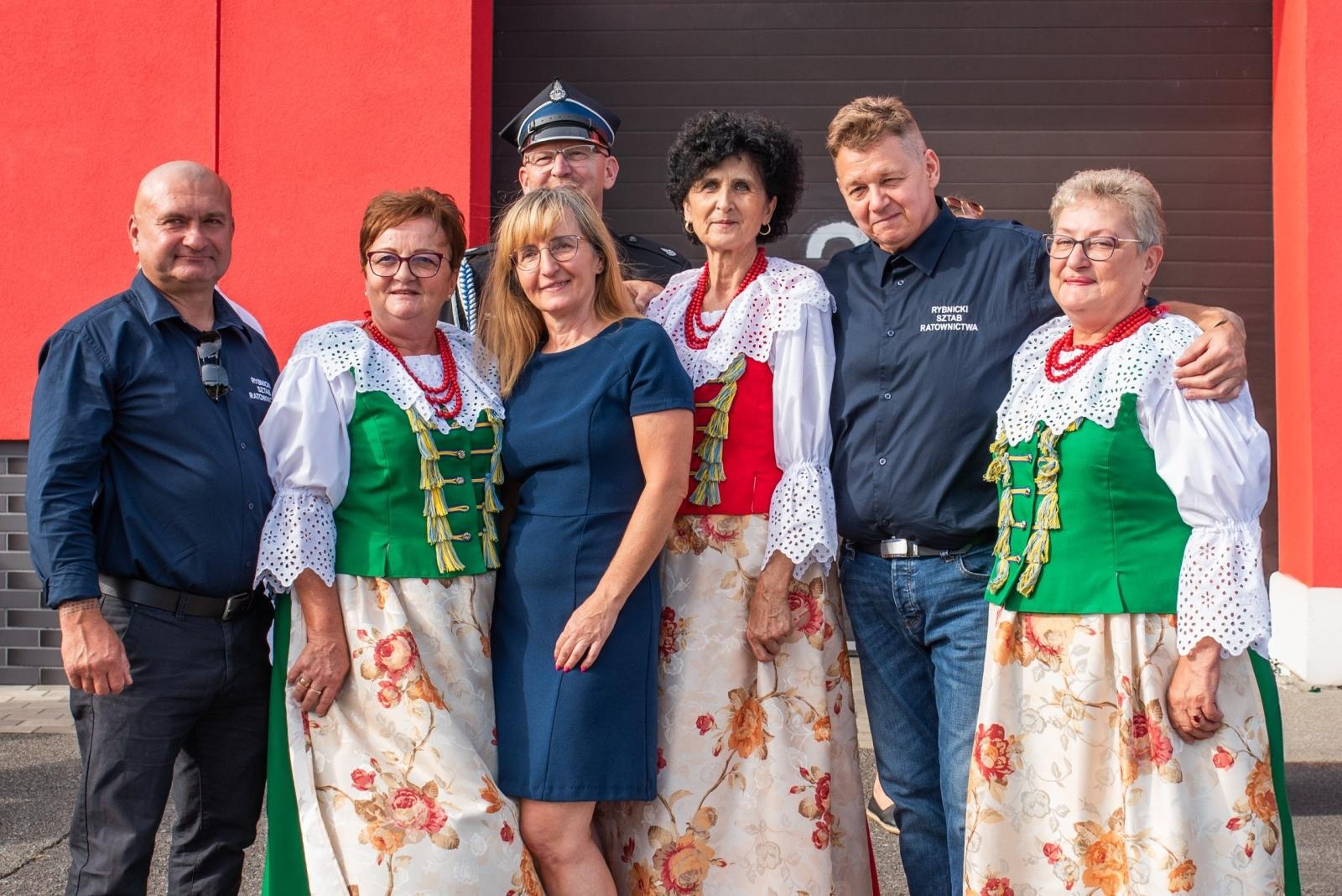 Zdjęcie w galerii na portalu naszwodzislaw.com: Jubileusz 90-lecia OSP Zawada. Strażacka tradycja i wspólne świętowanie [FOTO] wiadomości z regionu