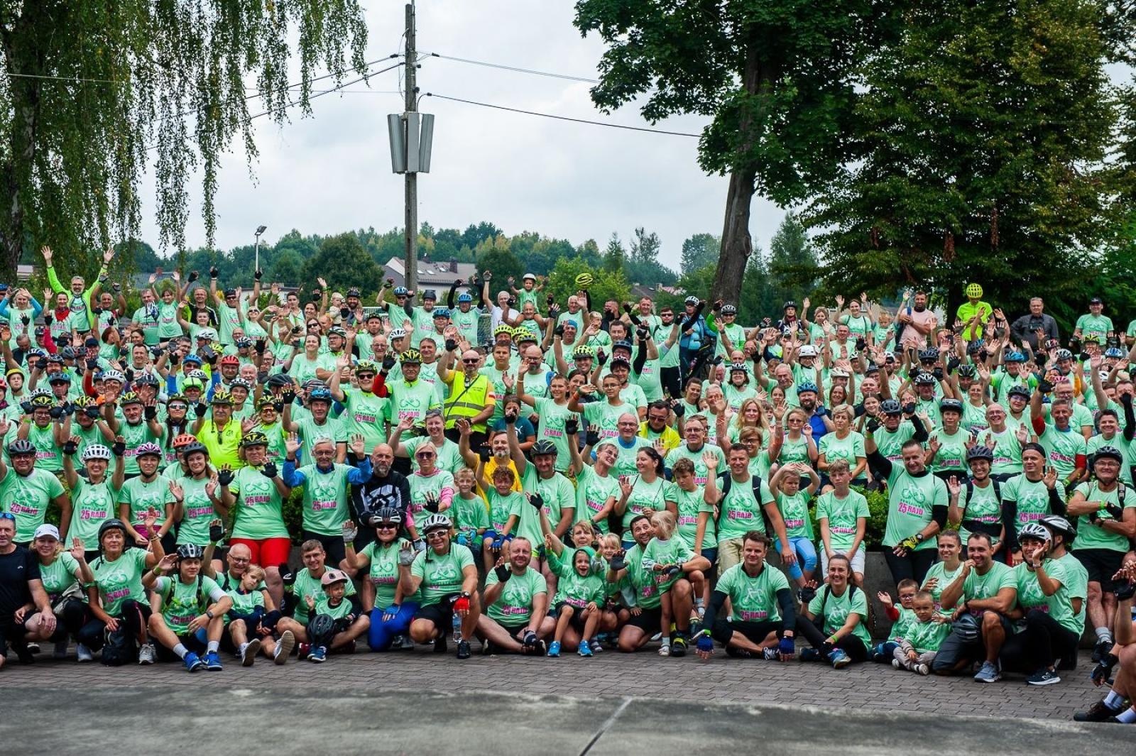 Zdjęcie w galerii na portalu naszwodzislaw.com: 840 rowerzystów na XXV Powiatowym Rajdzie Rowerowym wiadomości z regionu