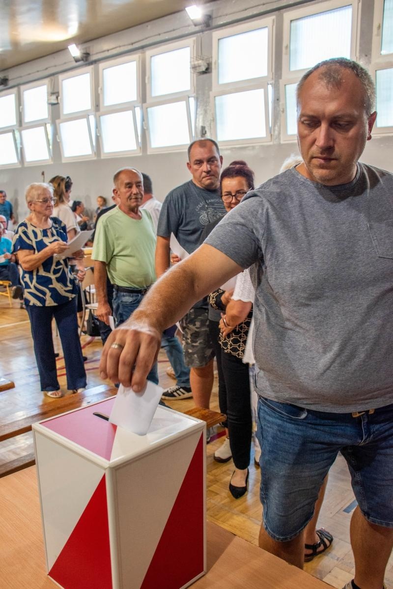 Zdjęcie w galerii na portalu naszwodzislaw.com: Jedłownik Szyb ma nową radę dzielnicy wiadomości z regionu