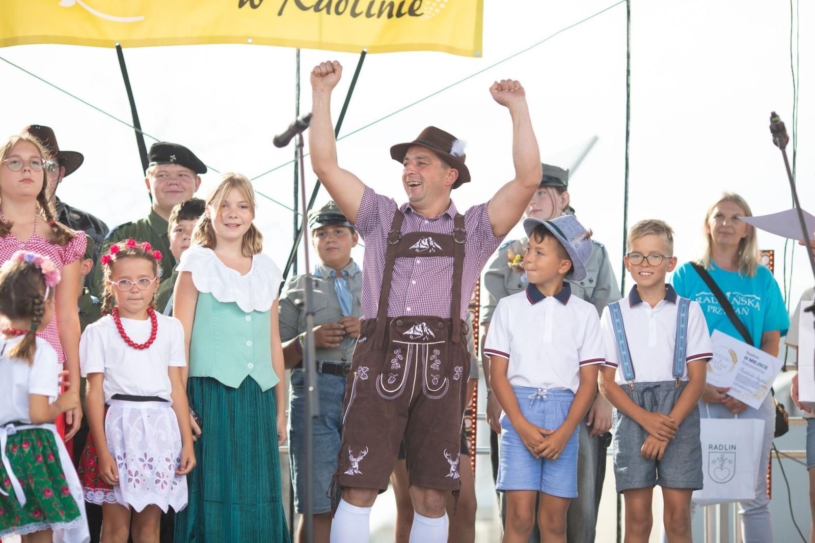 Zdjęcie w galerii na portalu naszwodzislaw.com: Dożynki 2025 w Radlinie. Tradycja, kultura i wspólne świętowanie [FOTO] wiadomości z regionu