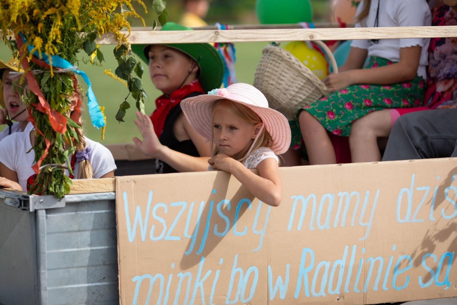 Zdjęcie w galerii na portalu naszwodzislaw.com: Dożynki 2025 w Radlinie. Tradycja, kultura i wspólne świętowanie [FOTO] wiadomości z regionu
