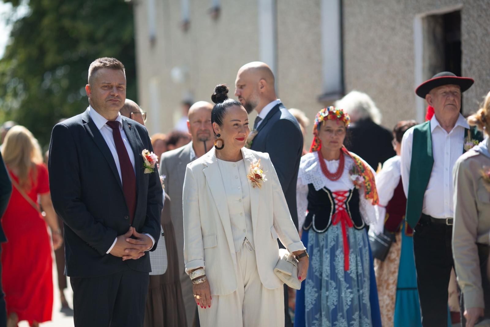 Zdjęcie w galerii na portalu naszwodzislaw.com: Dożynki 2025 w Radlinie. Tradycja, kultura i wspólne świętowanie [FOTO] wiadomości z regionu