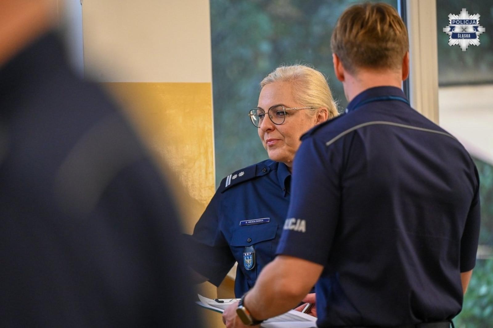 Zdjęcie w galerii na portalu naszwodzislaw.com: Dzielnicowy roku. Ruszyły eliminacje do ogólnopolskich zawodów wiadomości z regionu