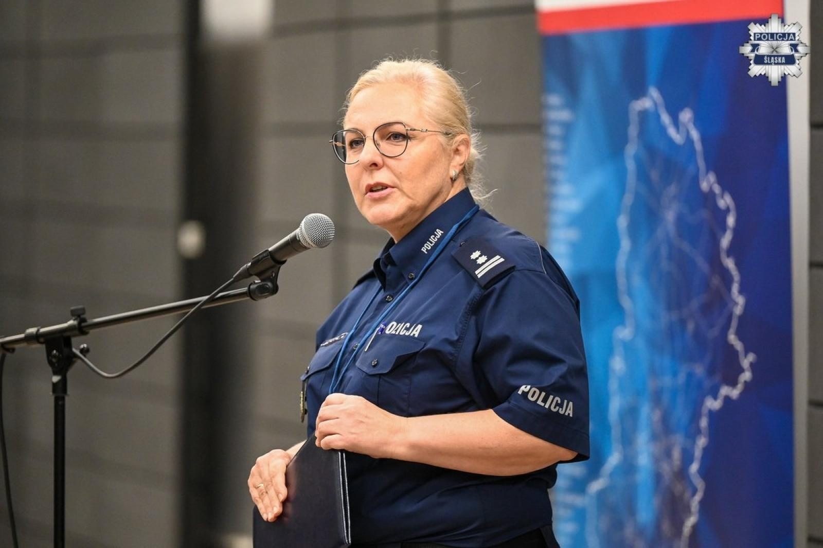 Zdjęcie w galerii na portalu naszwodzislaw.com: Dzielnicowy roku. Ruszyły eliminacje do ogólnopolskich zawodów wiadomości z regionu